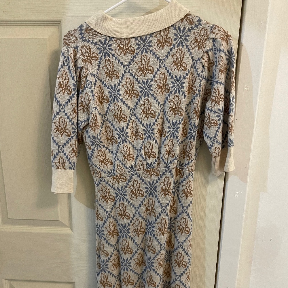 Ariana Floral Patterned Light Beige Midi Knitted Dress